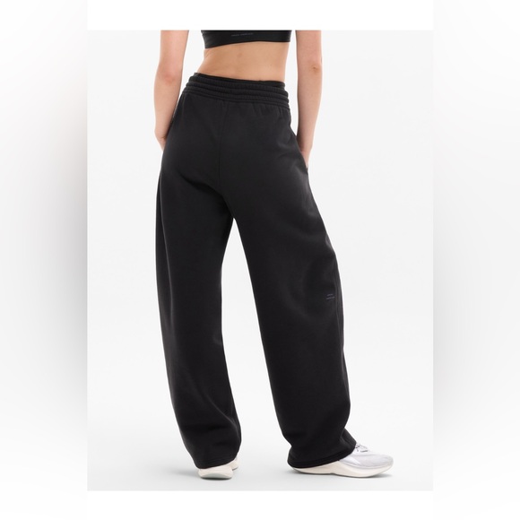 Nwt athleta Simone biles forever fleece mid rise barrel pant small tall black - Picture 5 of 12